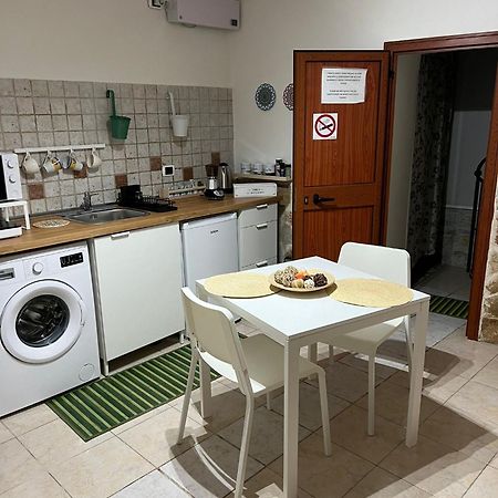 Casa Vacanze “Da Concetta” Bari Exterior foto